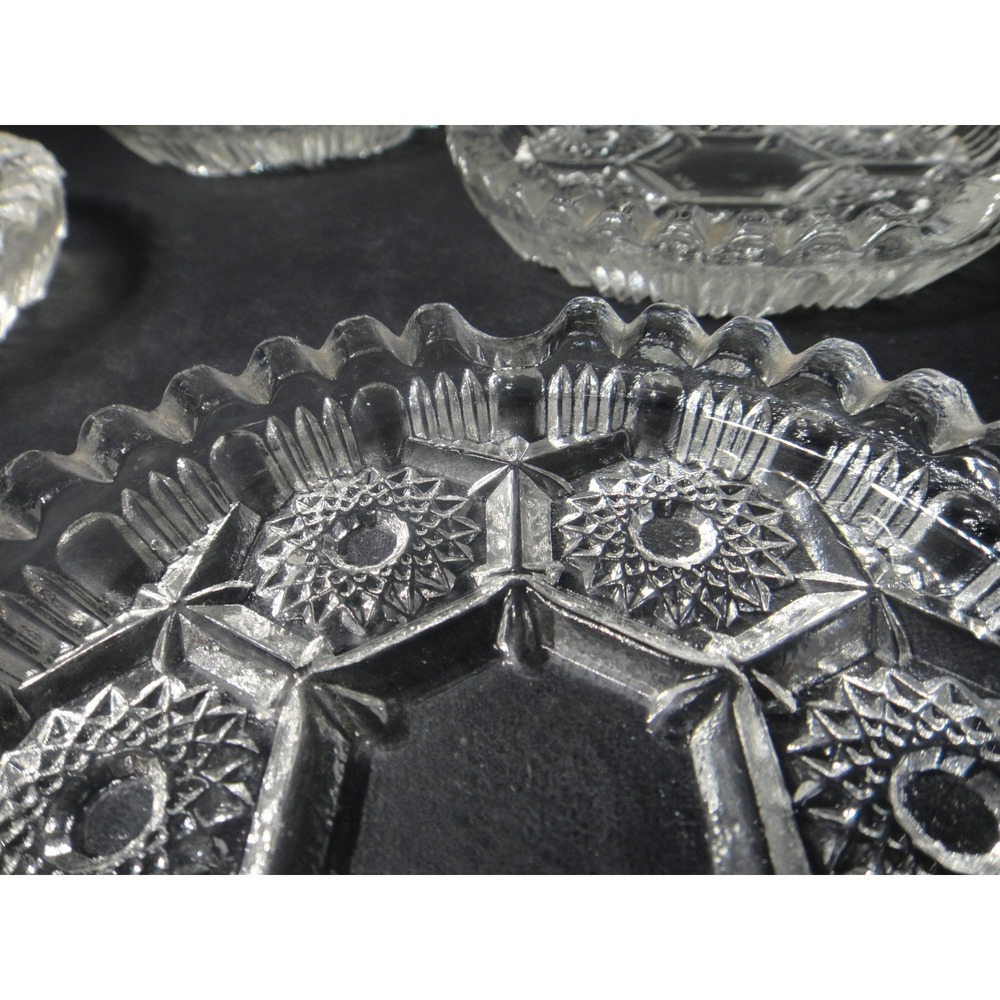VTG Clear Pressed Glass Coasters Ashtray Set of 4 Starburst Sawtooth Edge 4.25" - Picture 5 of 6